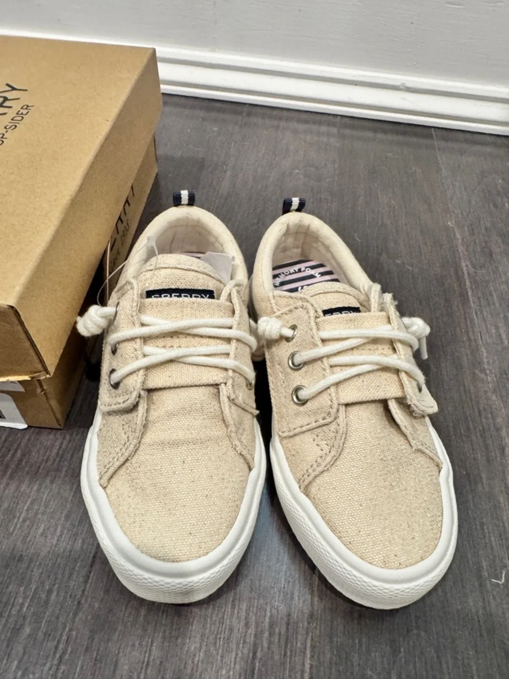 NWT Sperry Girls 8M Kids Cream Champagne Canvas Lace-Up Sneakers Boat Shoes